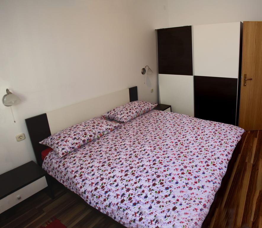 Apartment Drenovica Pula Room photo
